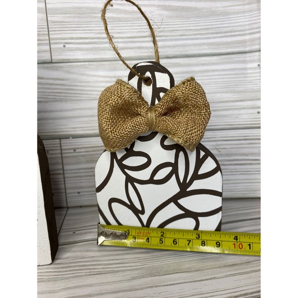 Mini cutting board, Hand painted farmhouse style - Picture 10 of 11